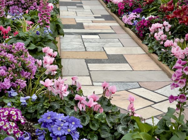 Garden Path Installation in Melbourne