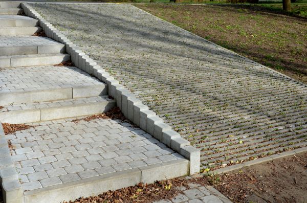 Paver Steps Repair in Melbourne
